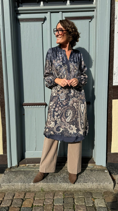 Gustav kjole - Gustav kjole