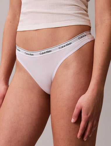 154186 | Calvin Klein - 3 FOR 399,- Lyselilla