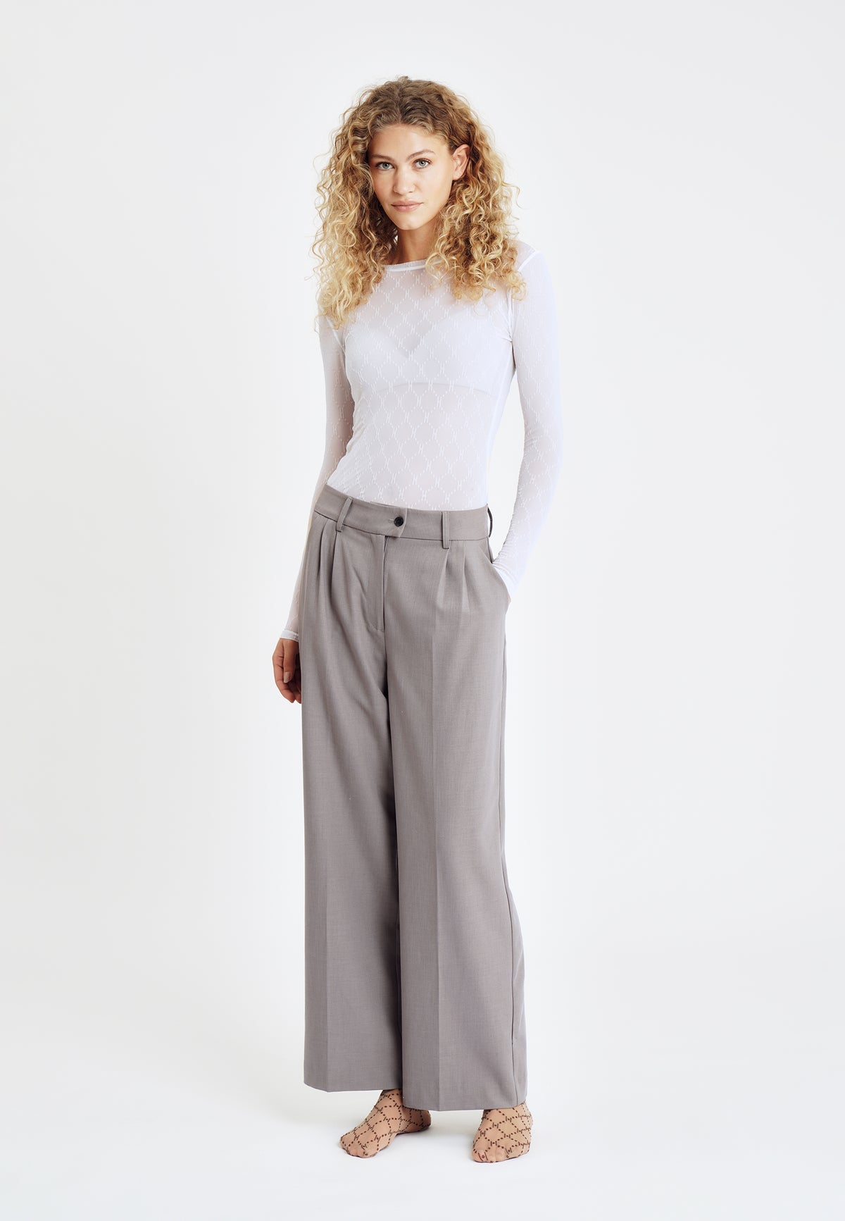 155784 | HYPE THE DETAIL - Mesh Bluse Off white