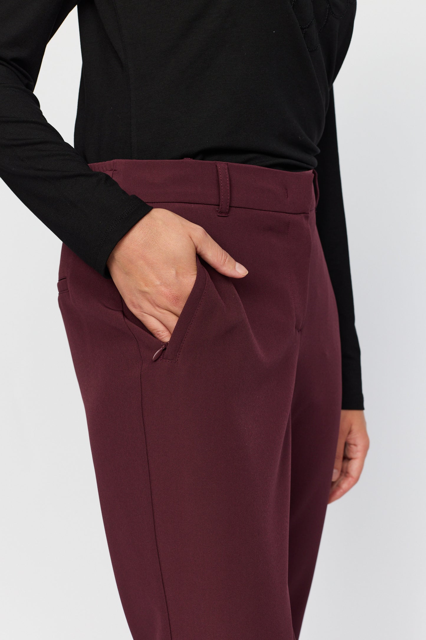 152615 | 2-Biz - Olja Bordeaux