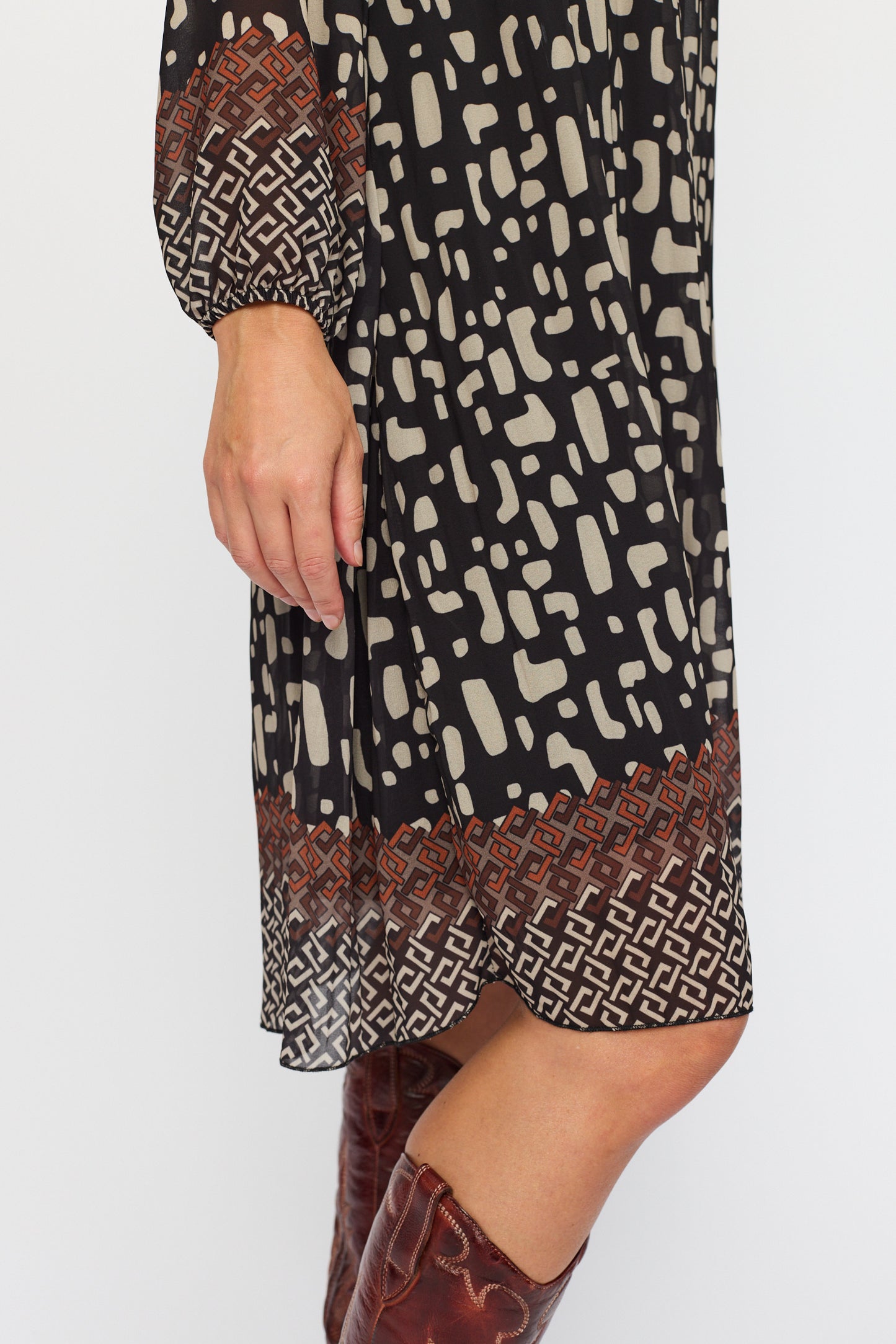 152614 | 2-Biz - Alberte Mønstret