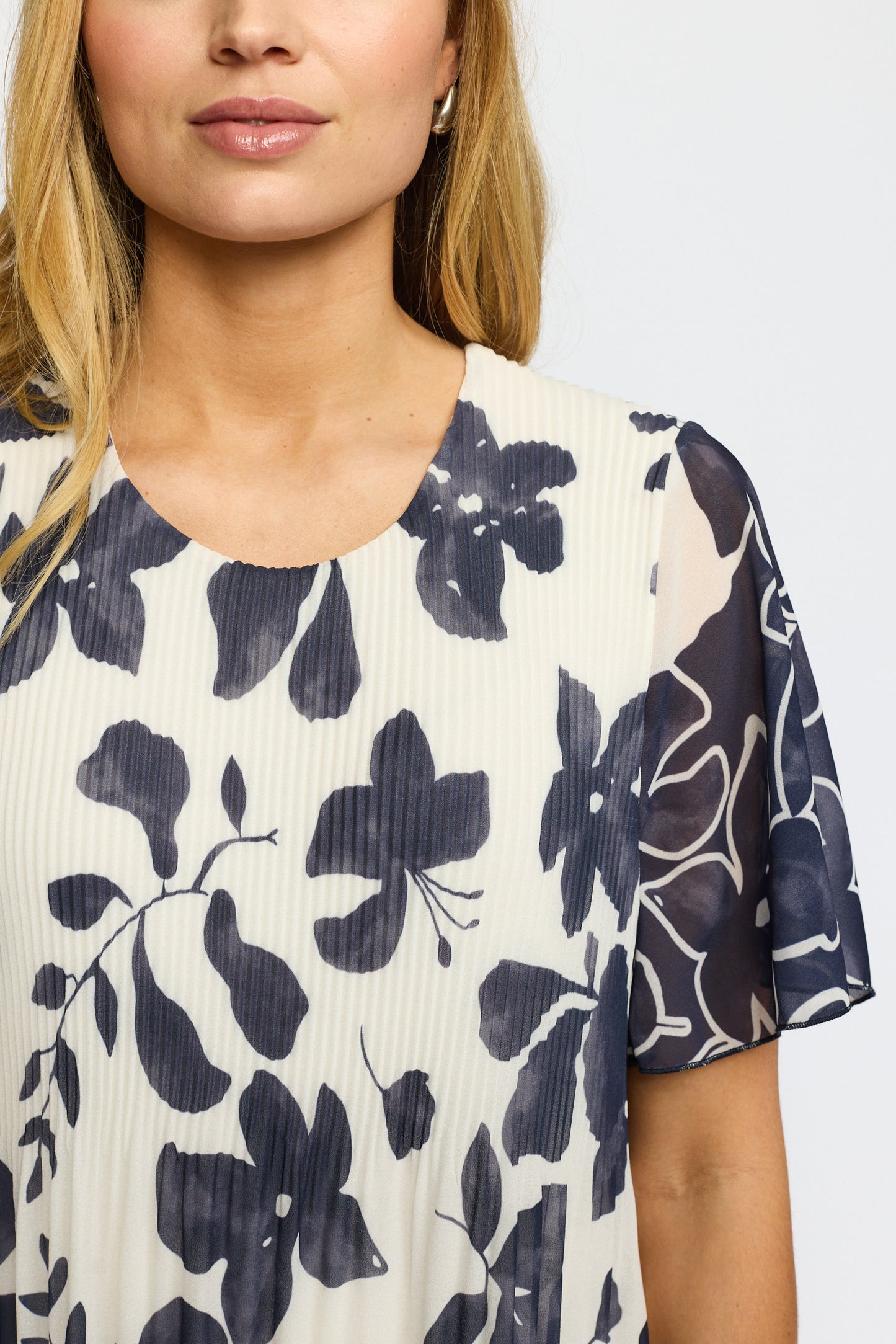 154626 | 2-Biz - Alma Blomstret