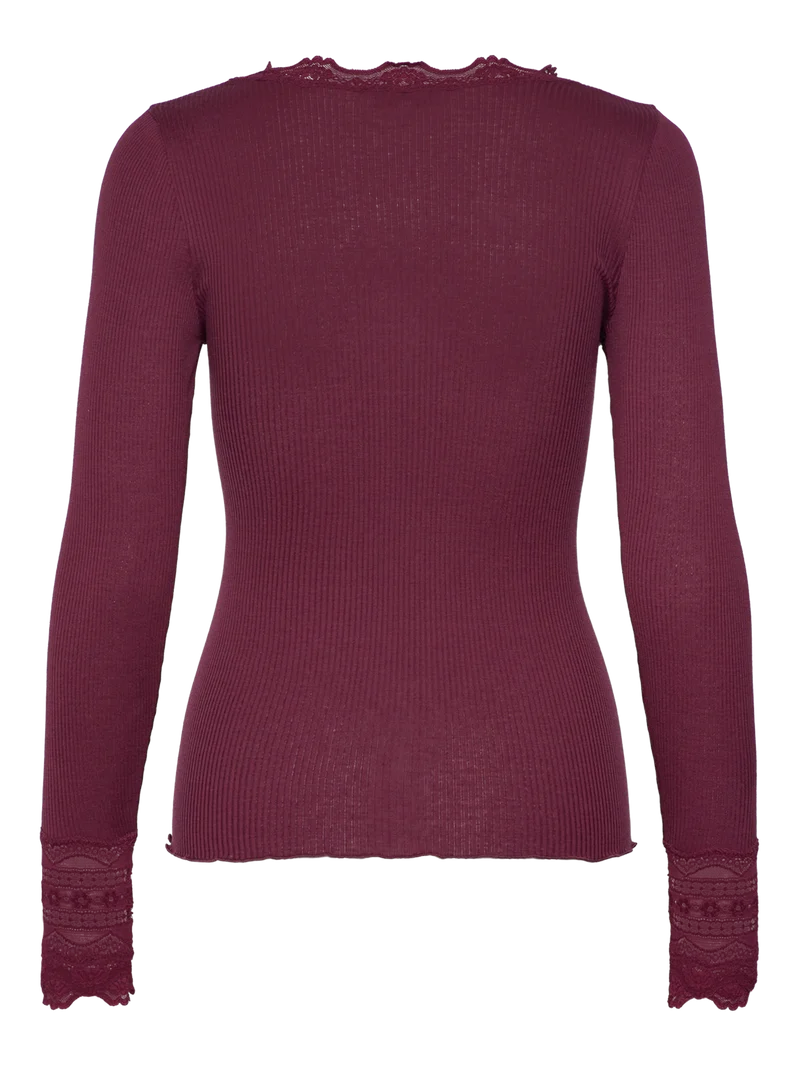 153239 | Rosemunde - Benita silk lace Bordeaux