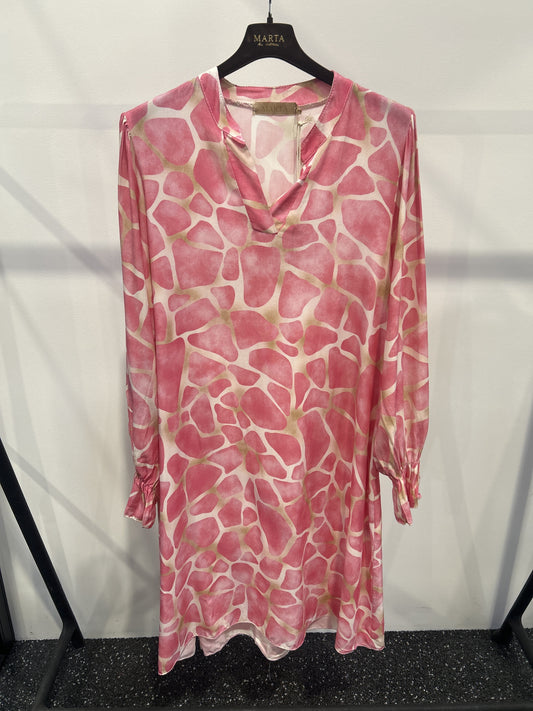 Dress i Pink pattern fra Marta du Château