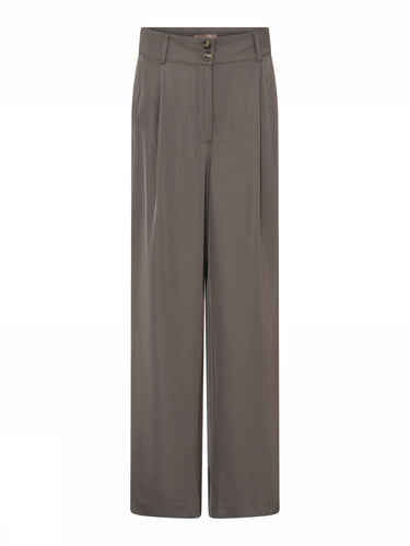 152304 | Gustav - Maddeline Brun