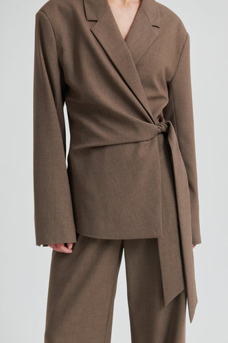 153456 | SECOND FEMALE - Dakota Brun