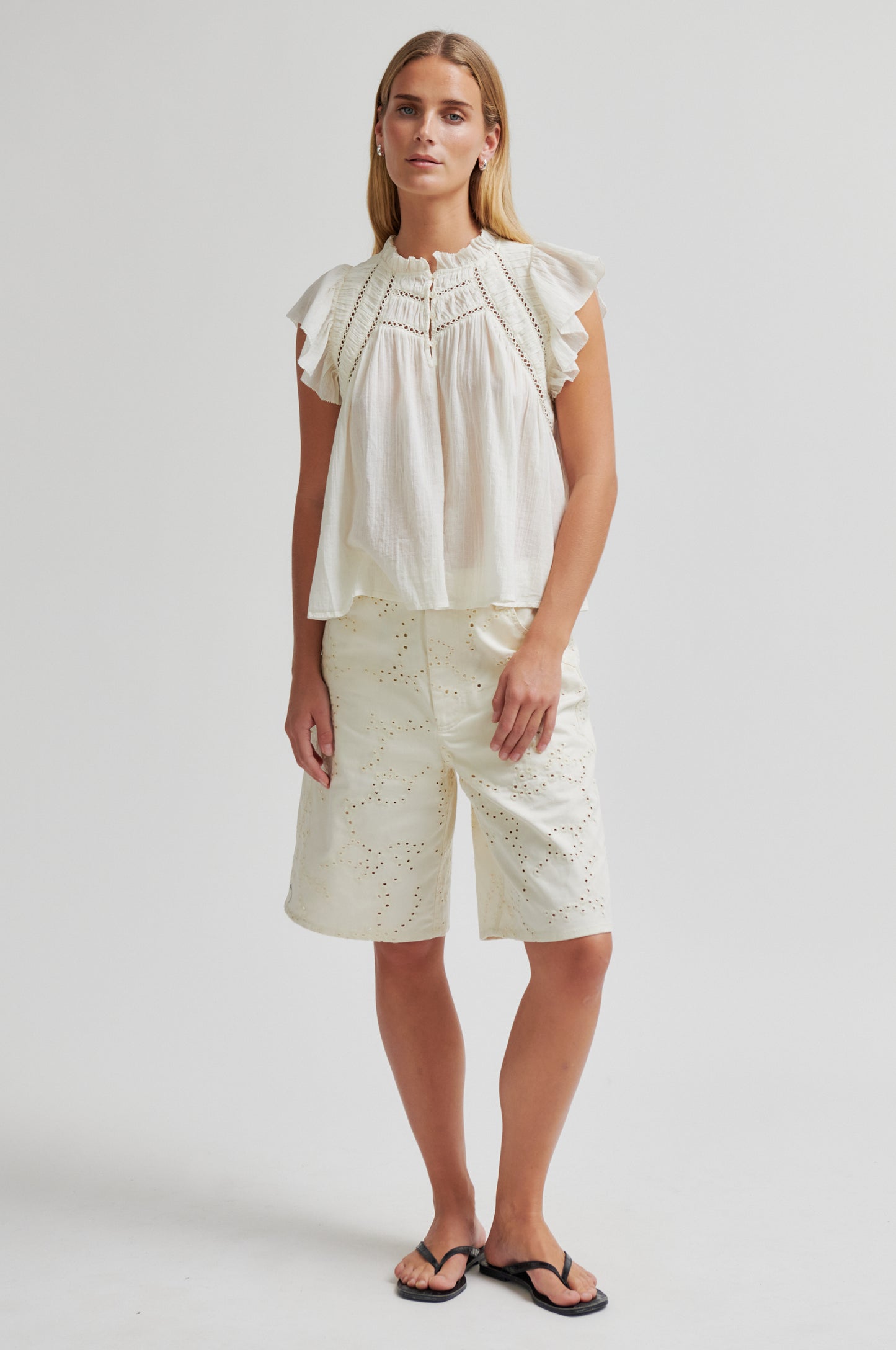 154876 | SECOND FEMALE - Gaya Off white