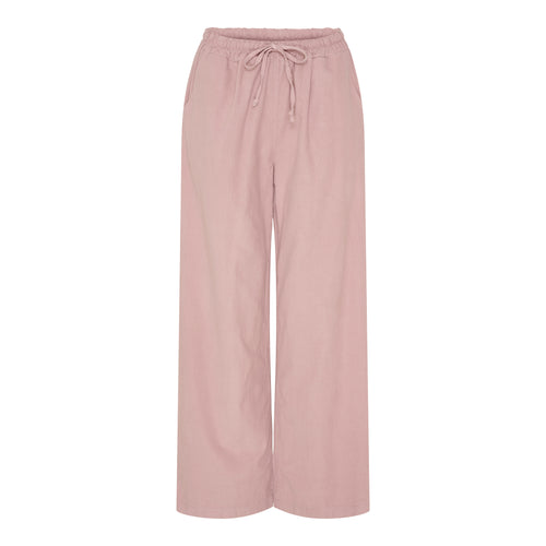 152166 | Marta du Château - Kiana Rosa