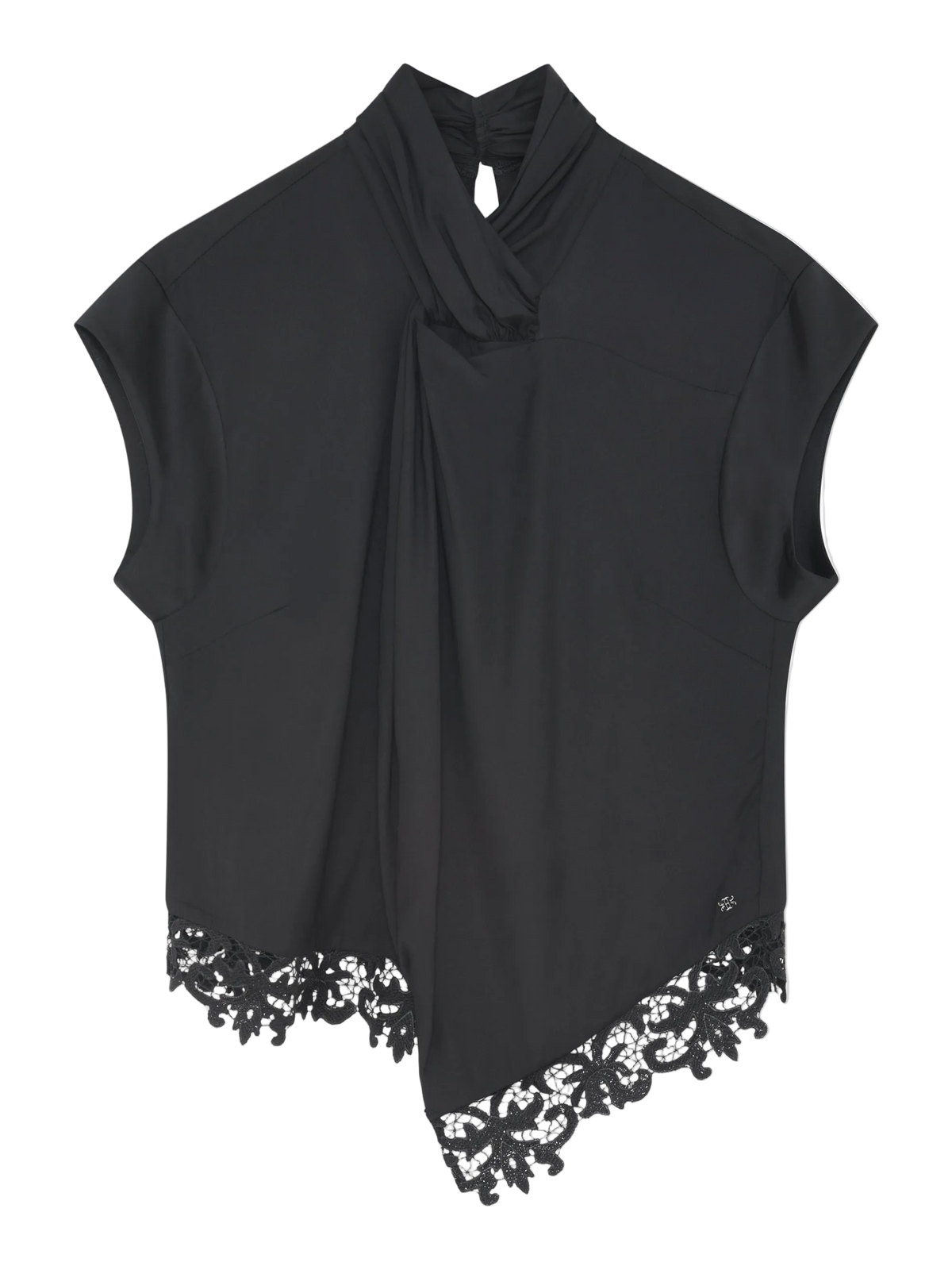 Gustav Allie Sort: Sort kortærmet bluse med draperet forside og asymmetrisk kant med blonder.