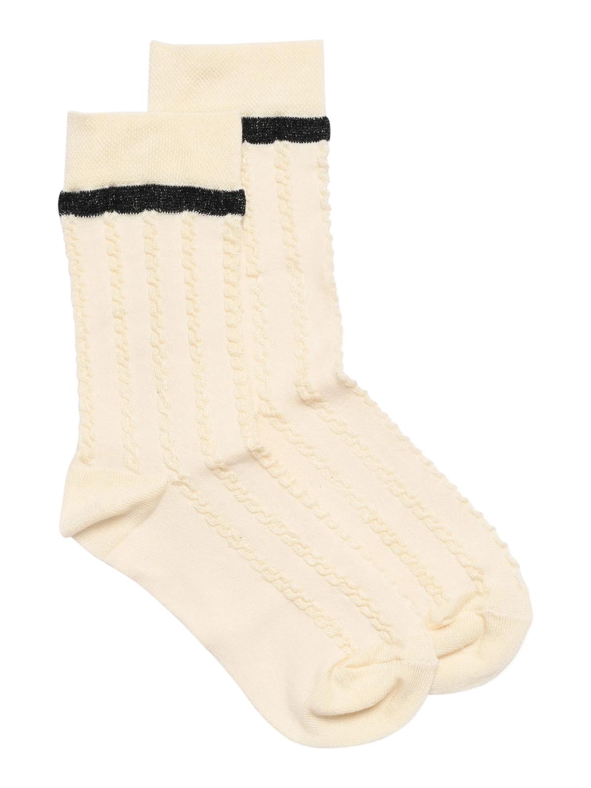Gustav Kaila: Offwhite ankelstrømper med strukturerede linjer og en sort stribe, der giver et elegant, moderne look.
