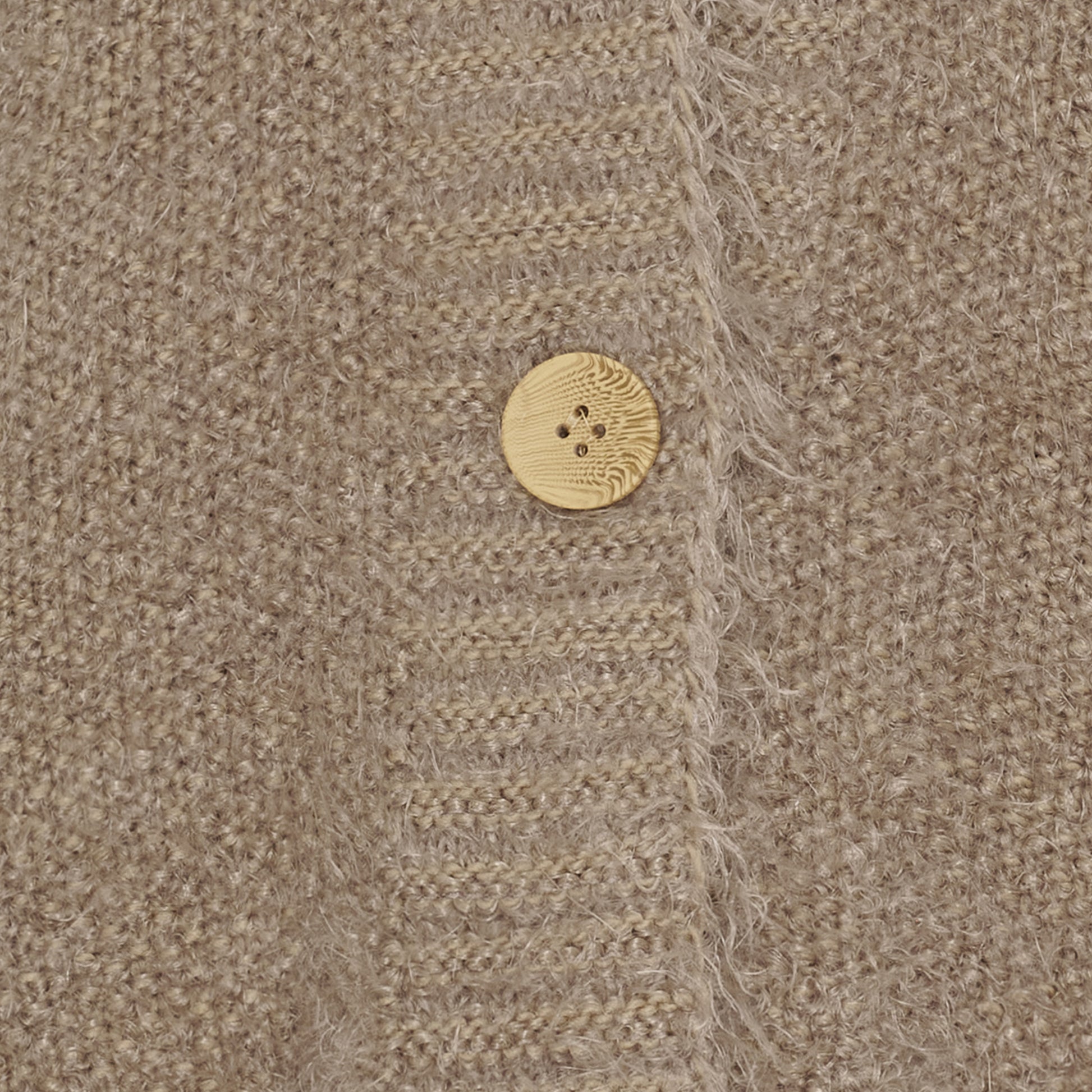 153518 | Marta du Château - Dakota Lysebrun