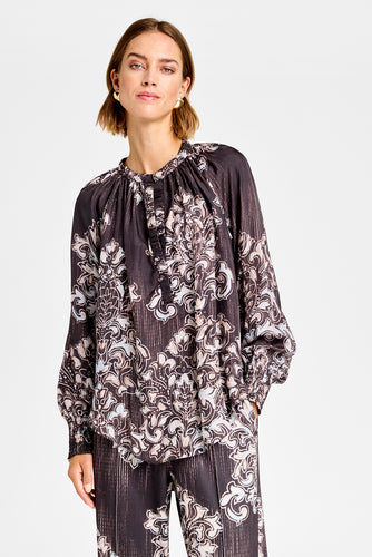 153105 | Gustav - Annebell Brun mønstret