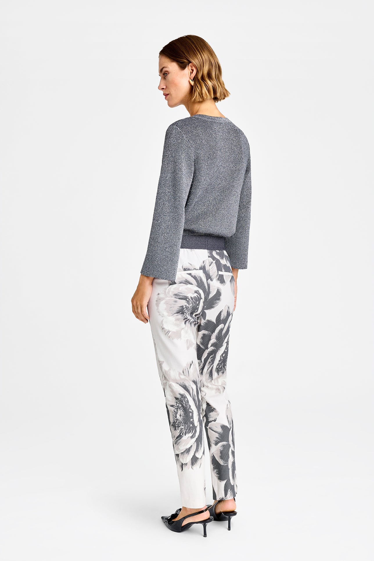 153081 | Gustav - Bao Off white mønstret