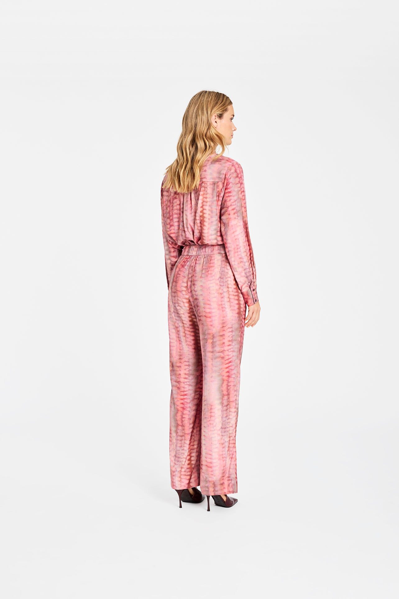 153579 | Gustav - Bay Rød mønstret