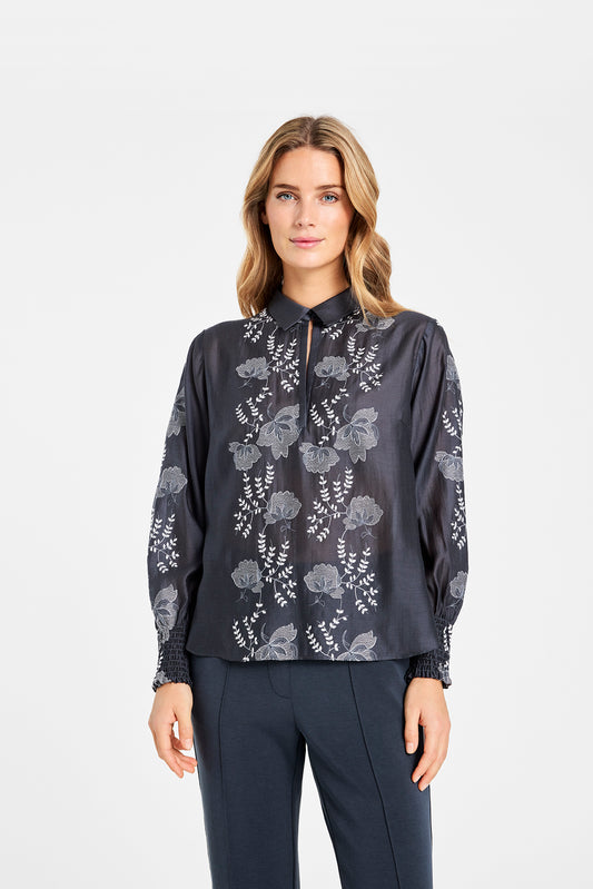  i Mørkegrå fra Gustav