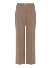 153066 | Gustav - Esta Lysebrun