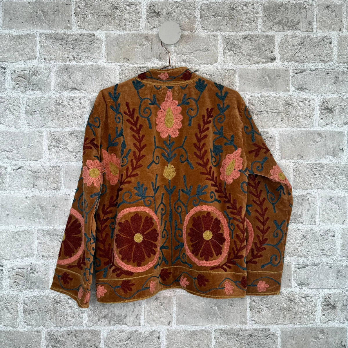 155953 | Cabana Living - Grap Brun