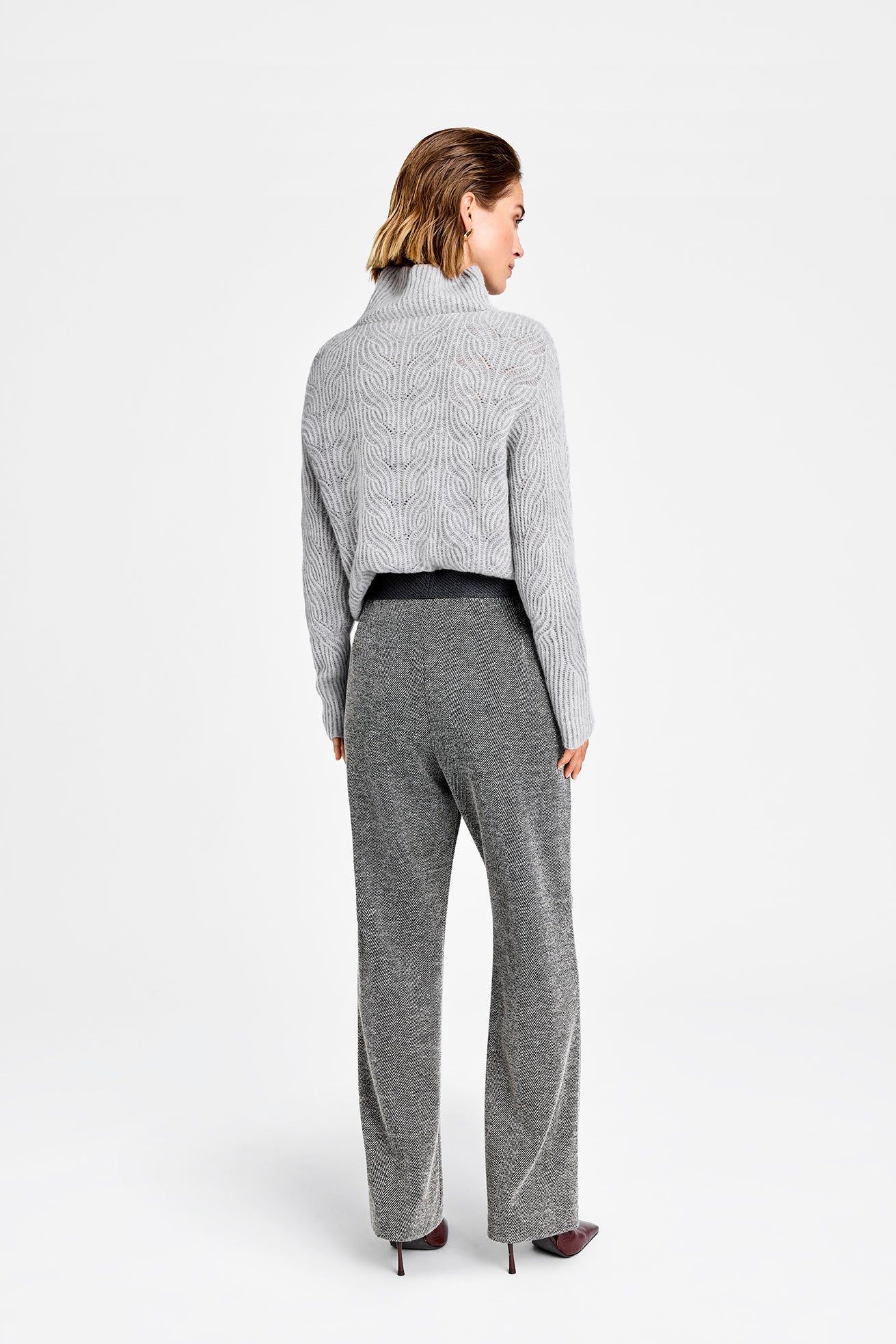 153077 | Gustav - Marit Sort mønstret