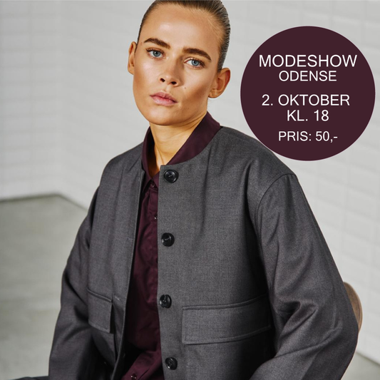 Modeshow billet-Se Beskrivelse i . fra Tryde Andrés