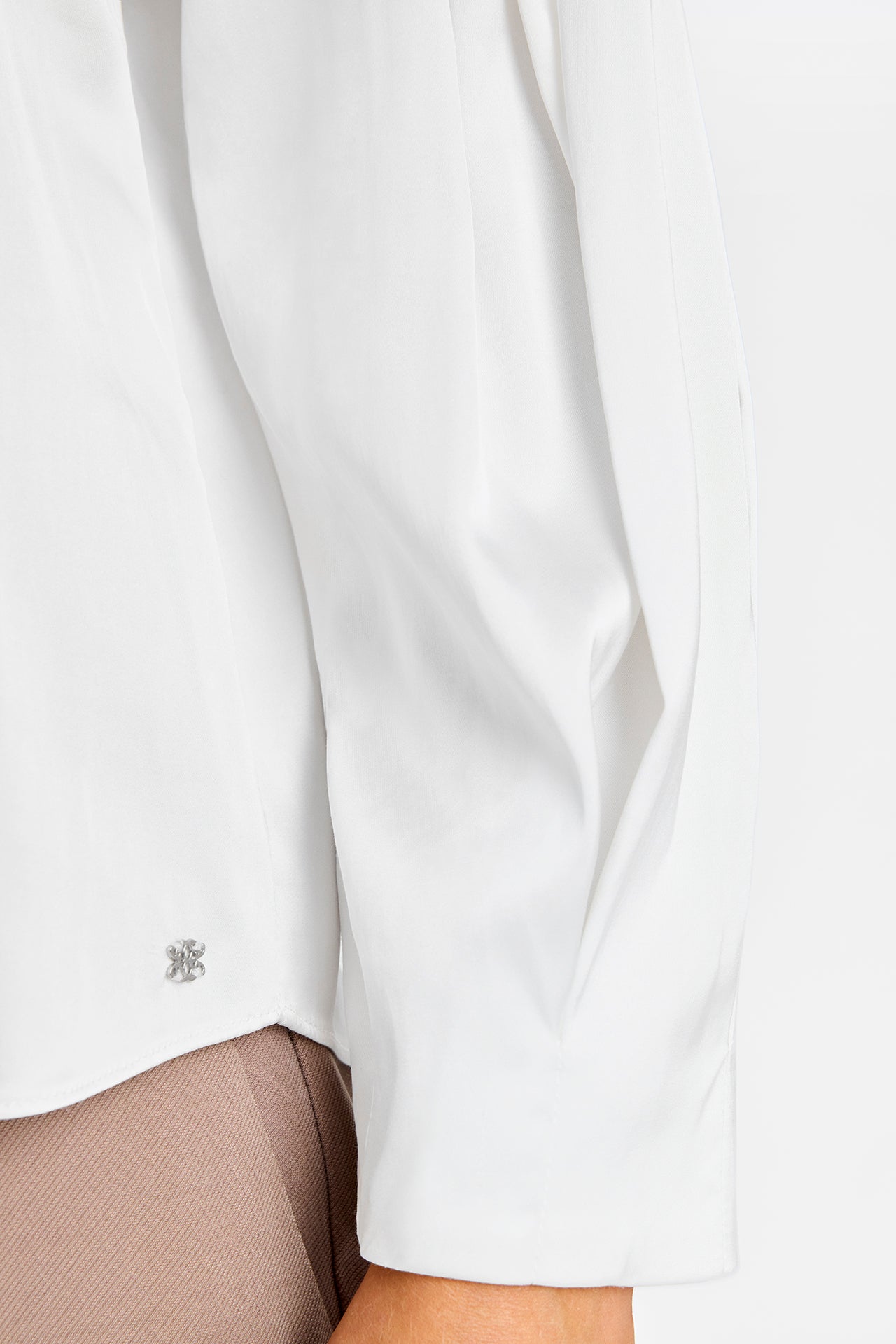 153119 | Gustav - Niamin Off white