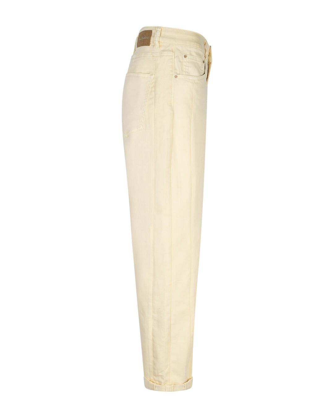 154035 | Red Button - Caitlina Lysegul