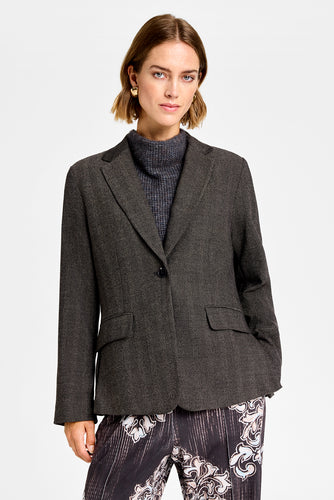 153099 | Gustav - Stacie Brun