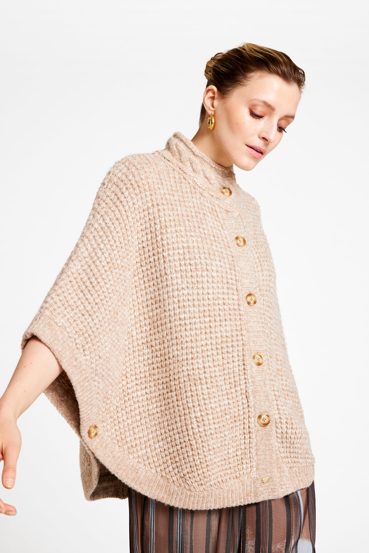 152546 | Gustav - Tekla Sand