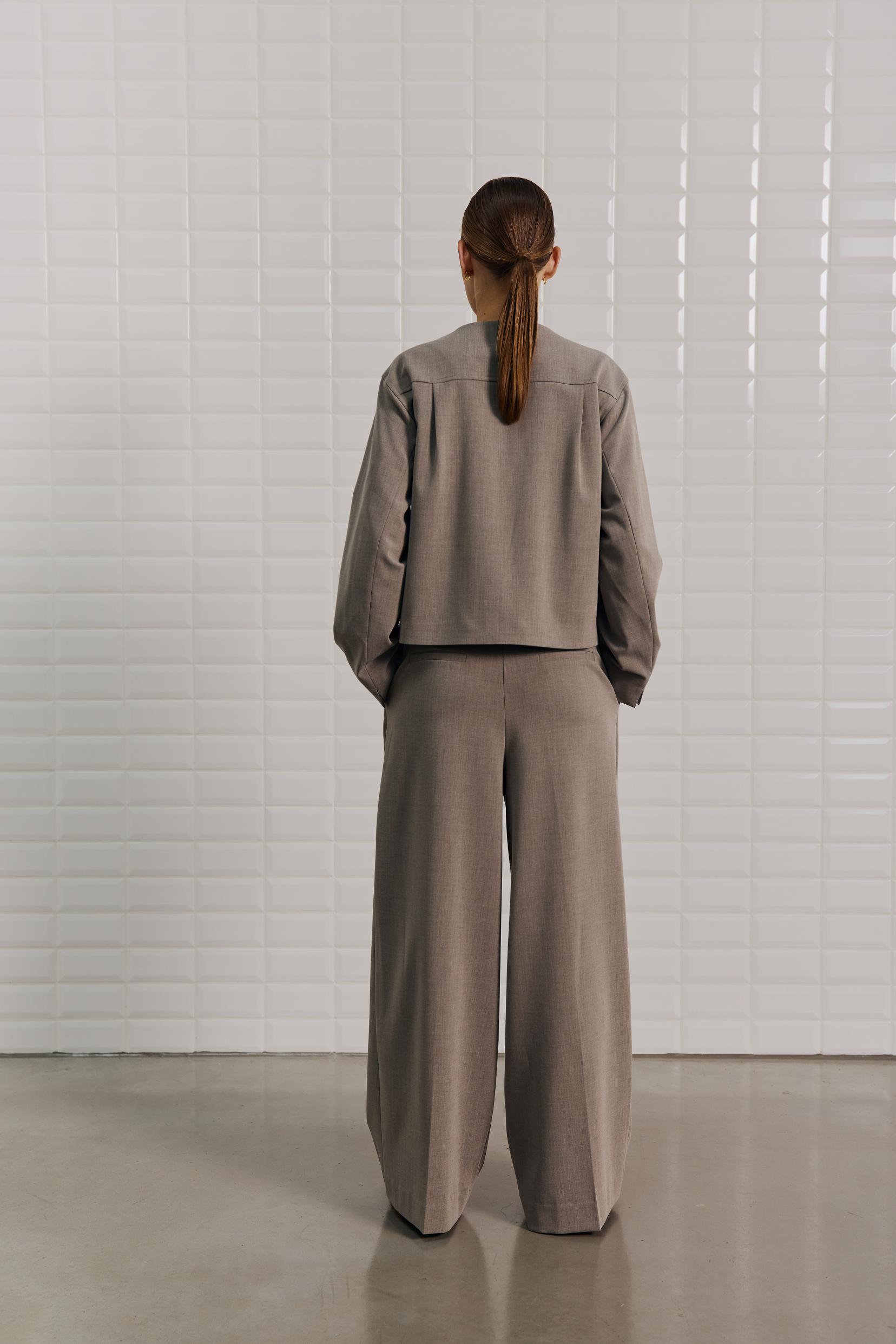 153616 | WithBlack - Agnolia Grå