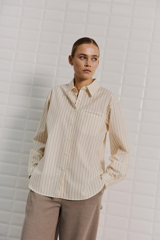  i Off white fra WithBlack