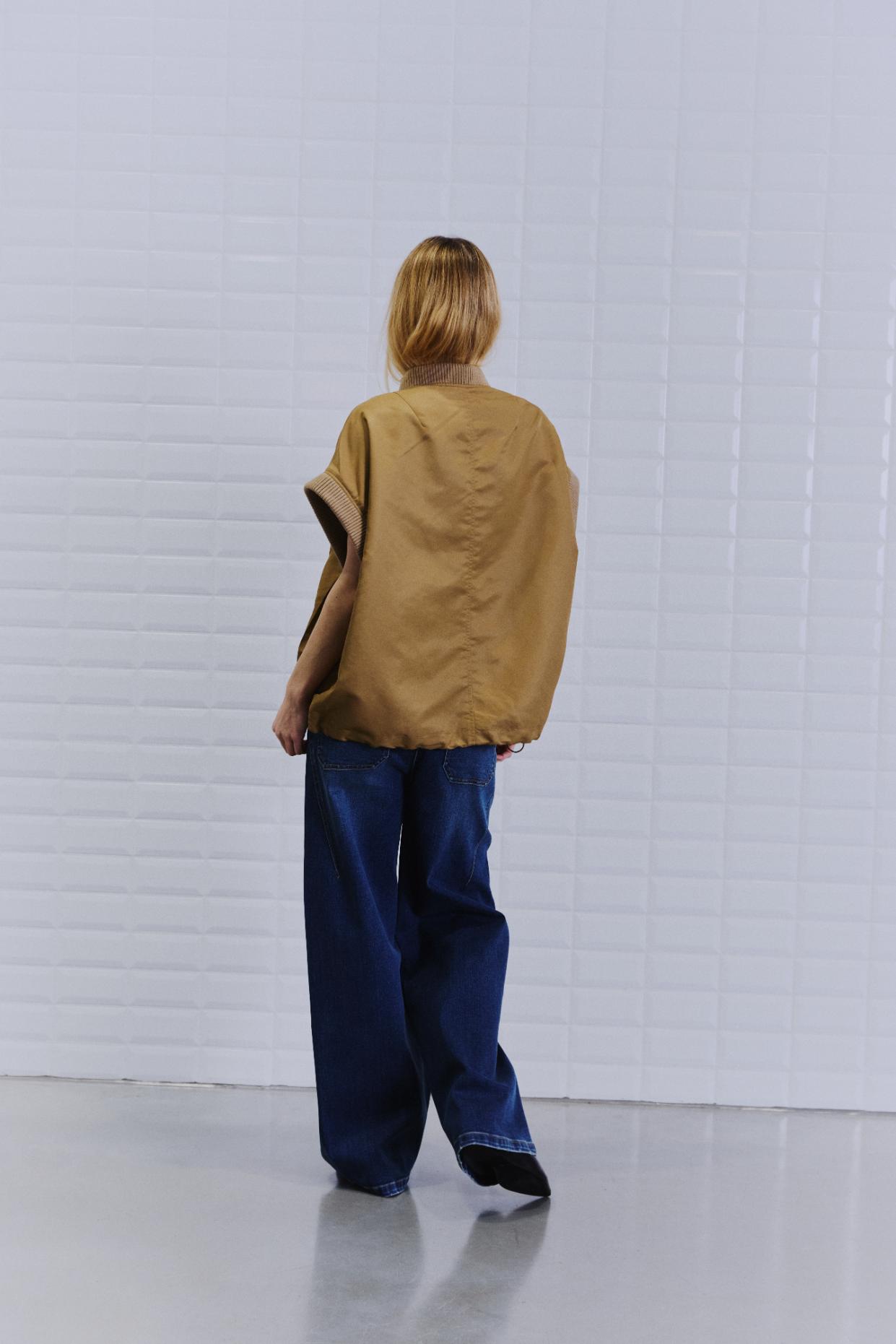 155629 | WithBlack - Wblimperial Camel