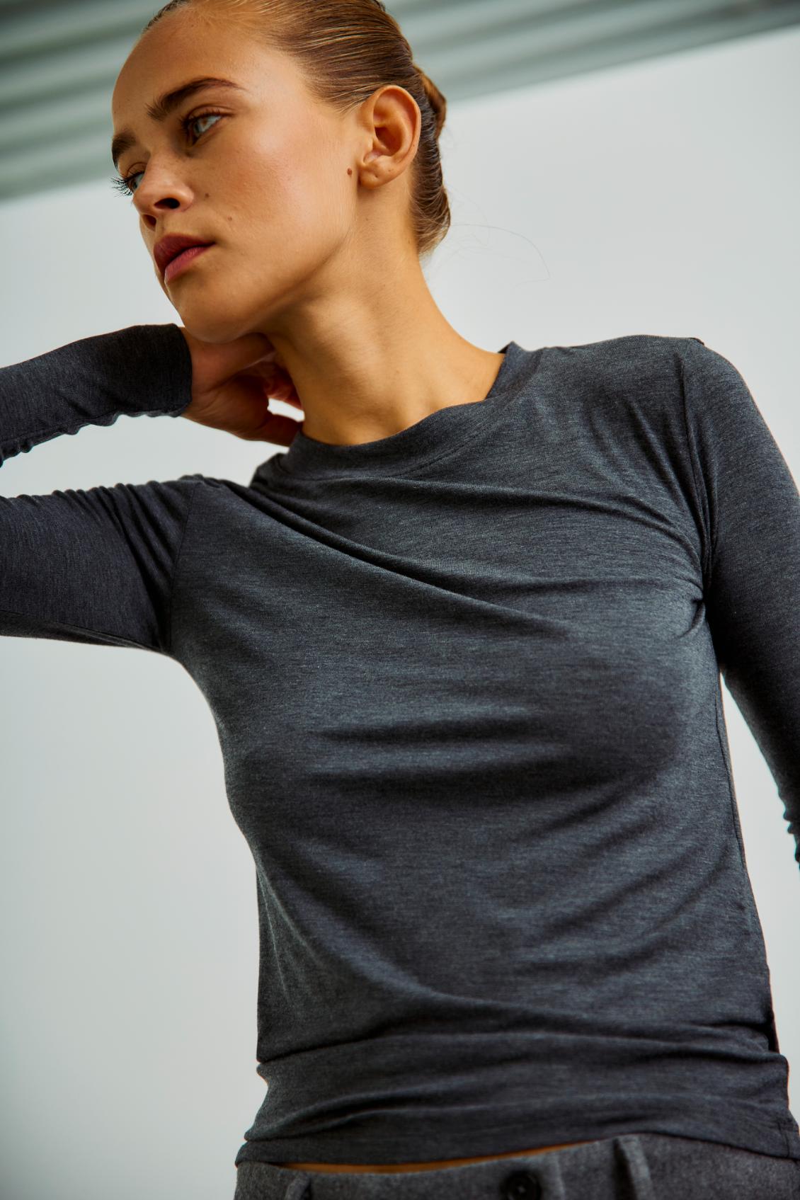 152130 | WithBlack - Josefine Mørkegrå