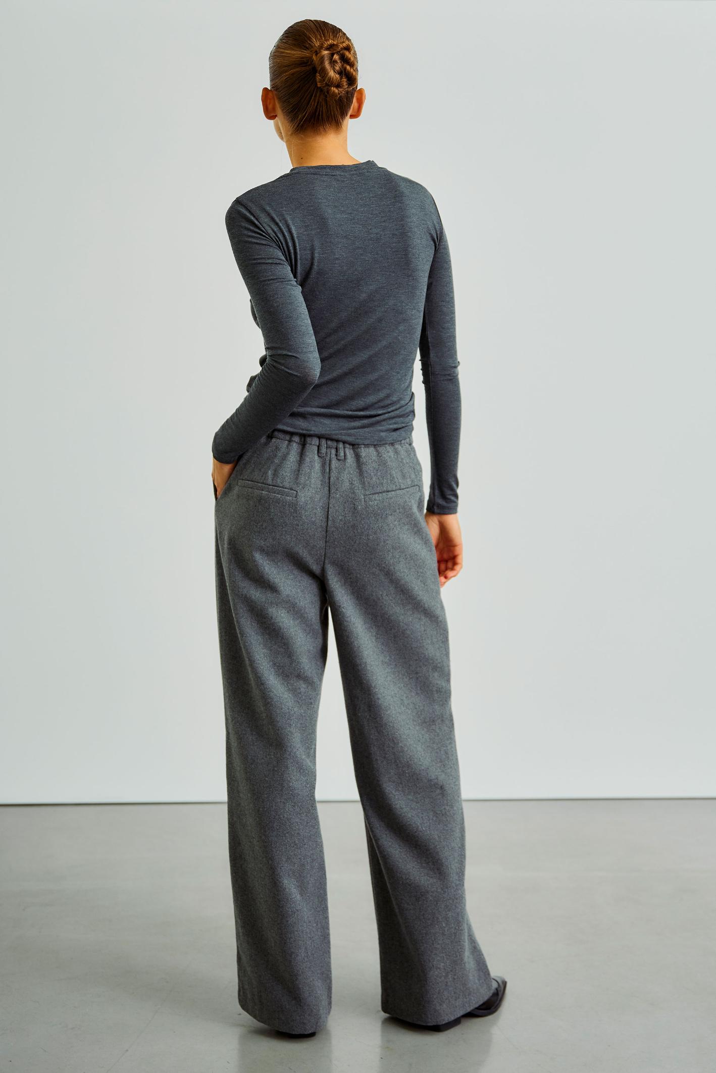 152130 | WithBlack - Josefine Mørkegrå