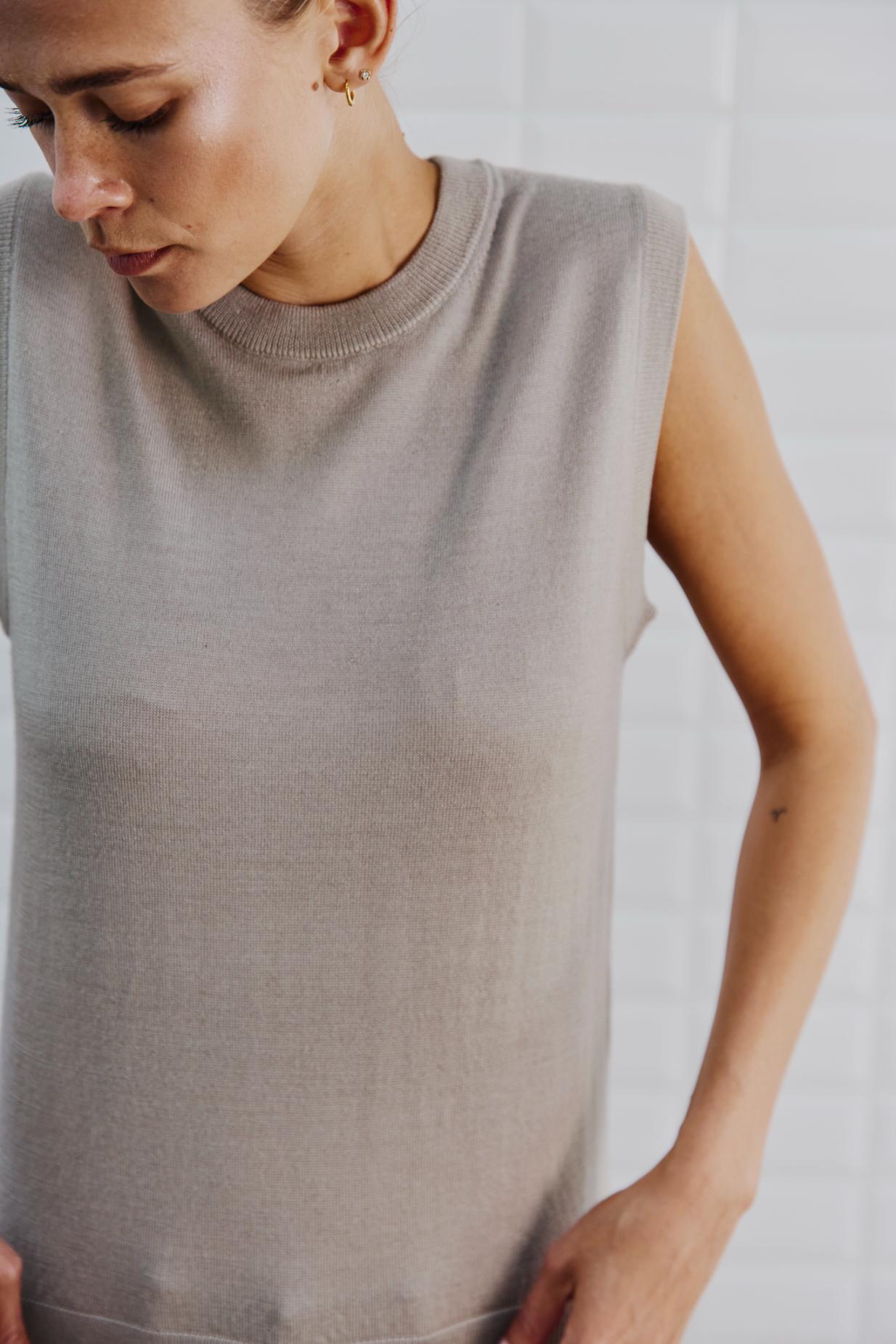 154512 | WithBlack - Miles Sand