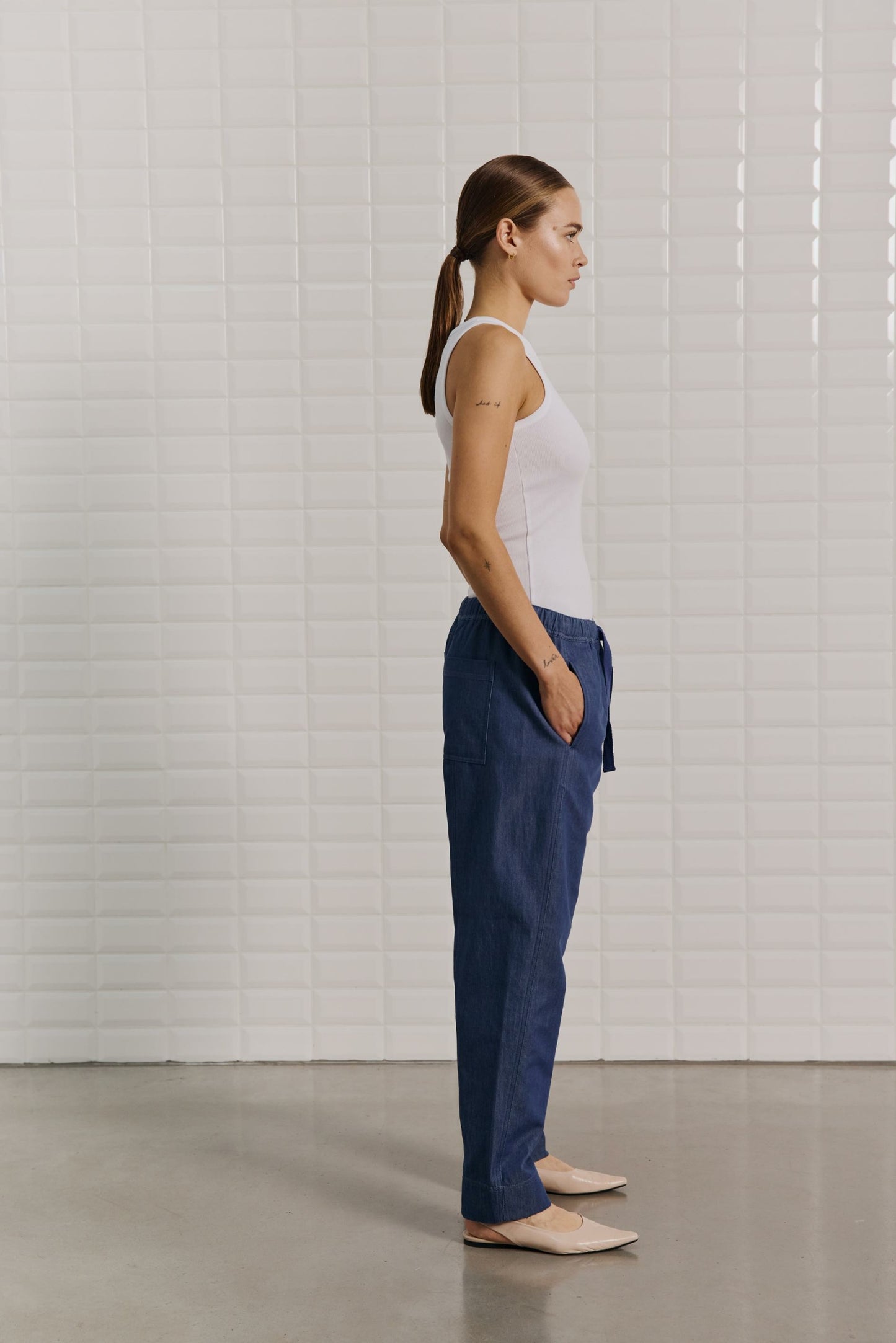 153613 | WithBlack - Victoria Denim