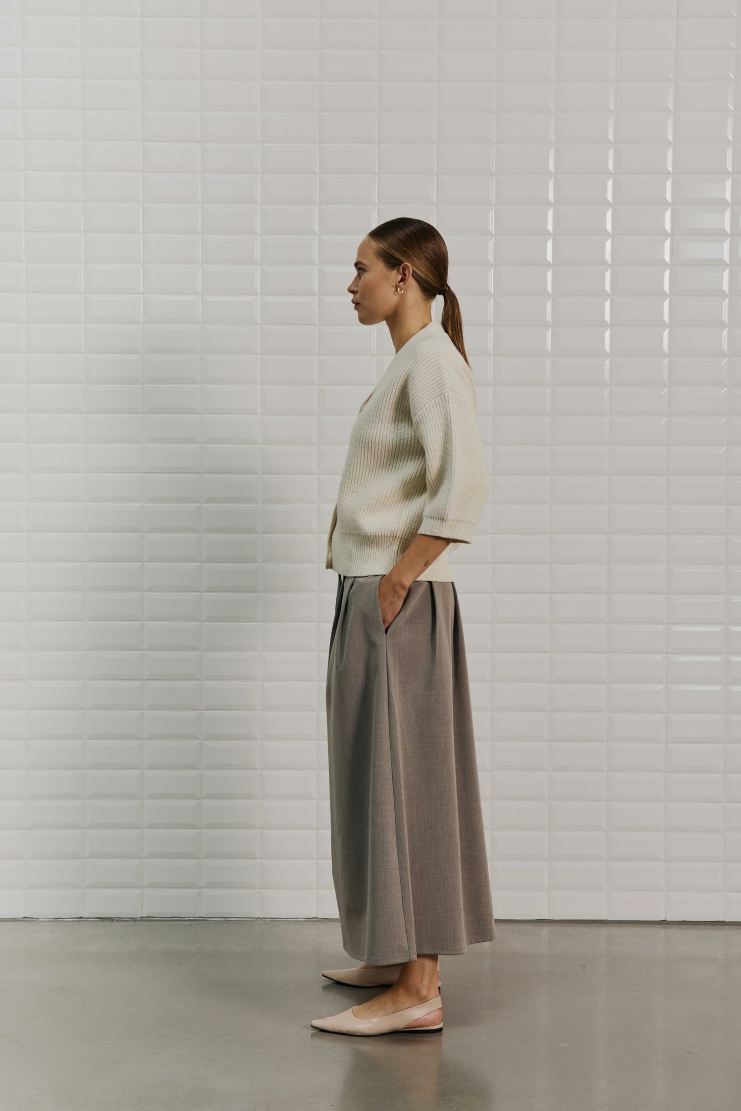 153615 | WithBlack - Agnolia Grå