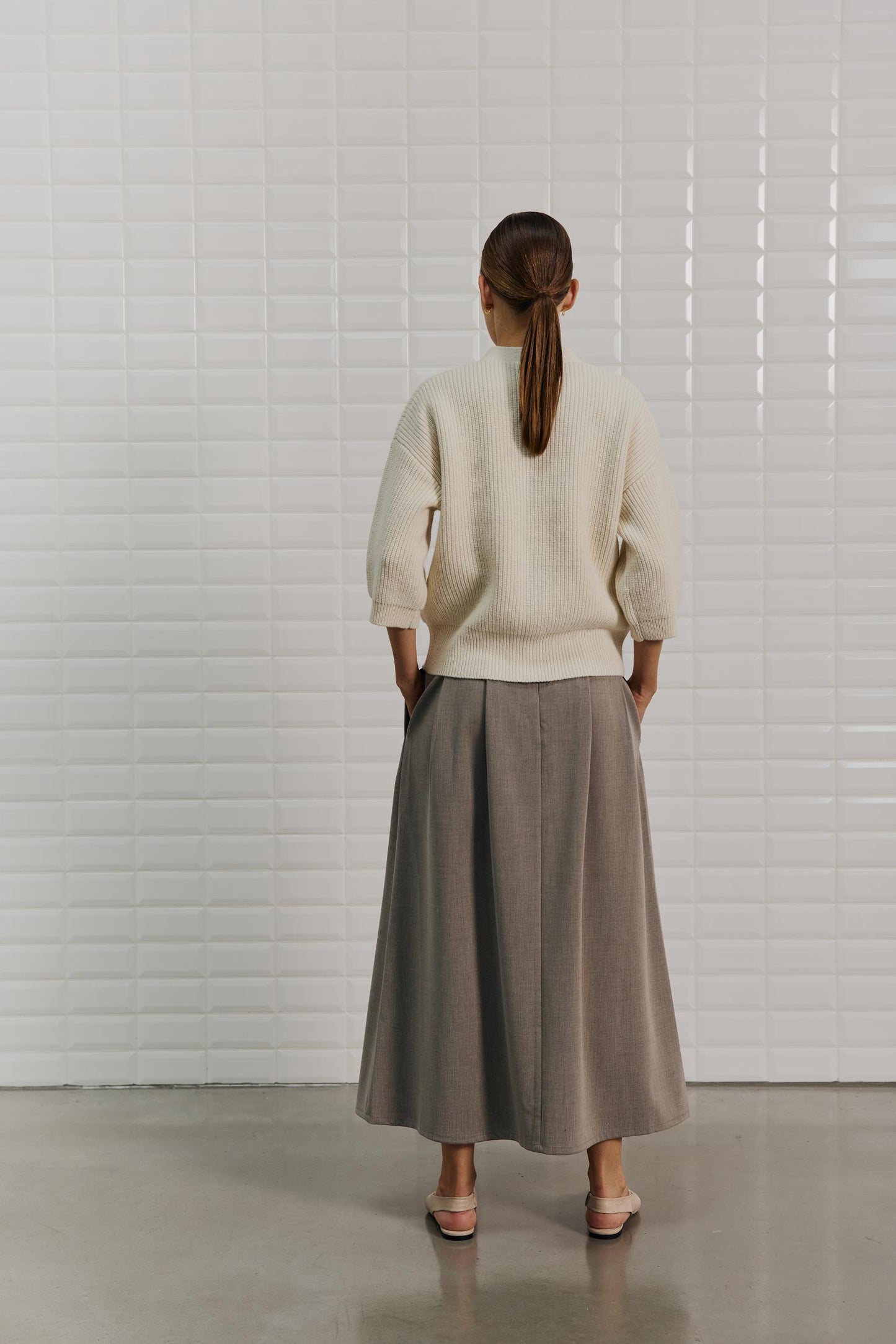 153615 | WithBlack - Agnolia Grå