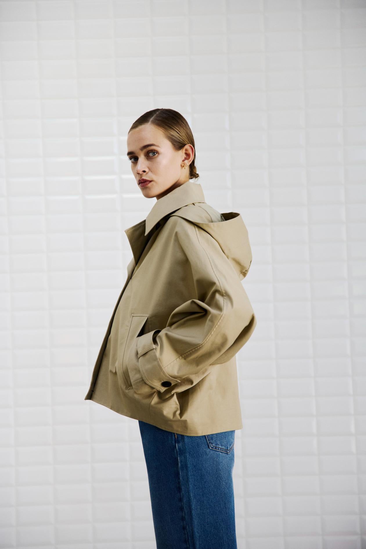 153558 | WithBlack - Alaia Sand