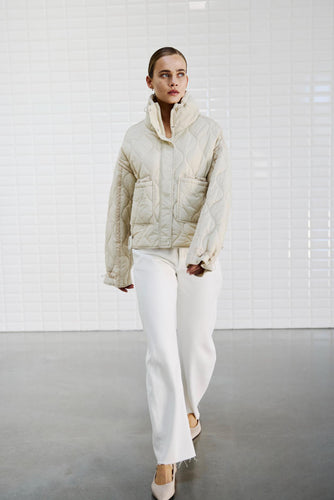 153555 | WithBlack - Alba Off white