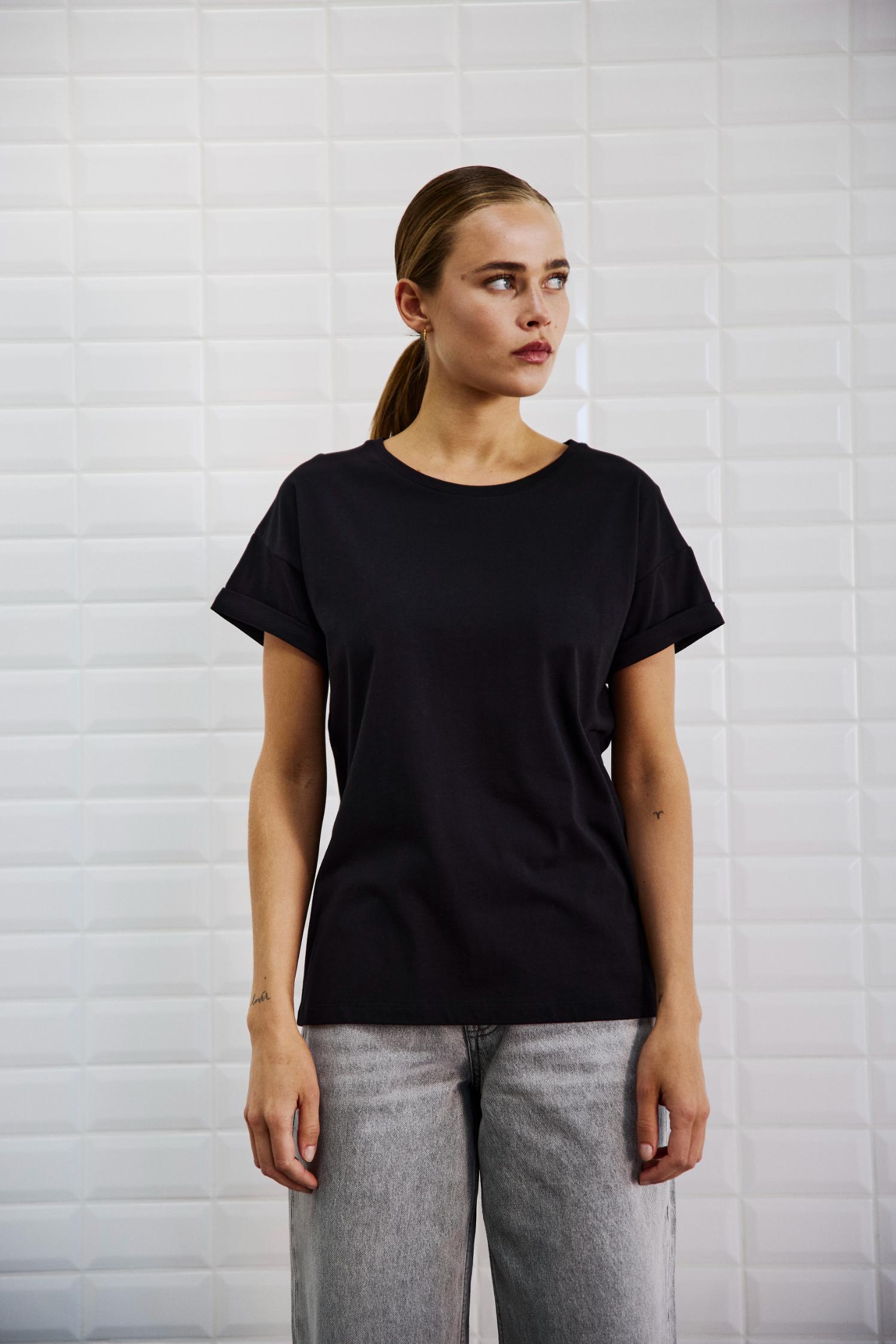 153540 | WithBlack - Corri Sort