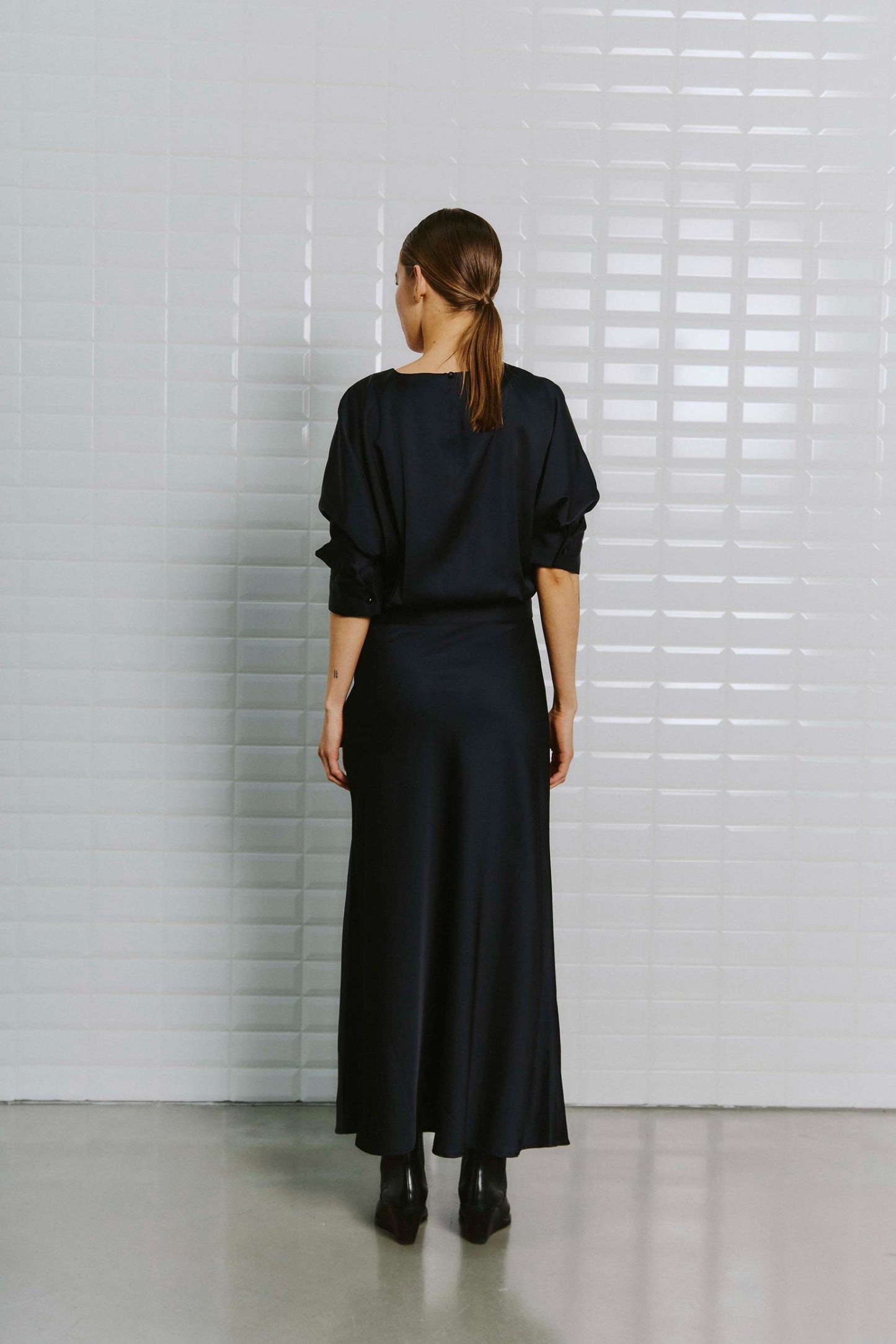 153194 | WithBlack - Dagmar Mørkeblå