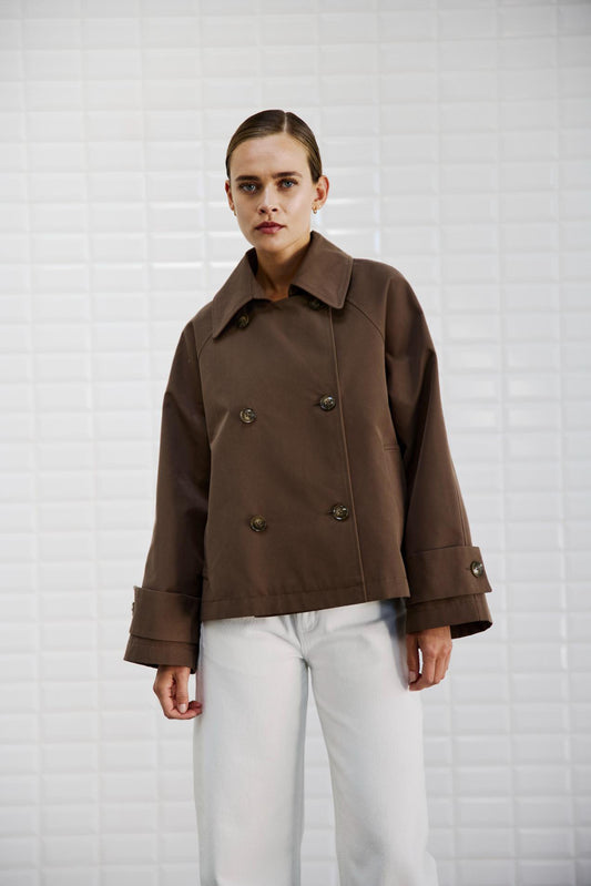  i Brun fra WithBlack