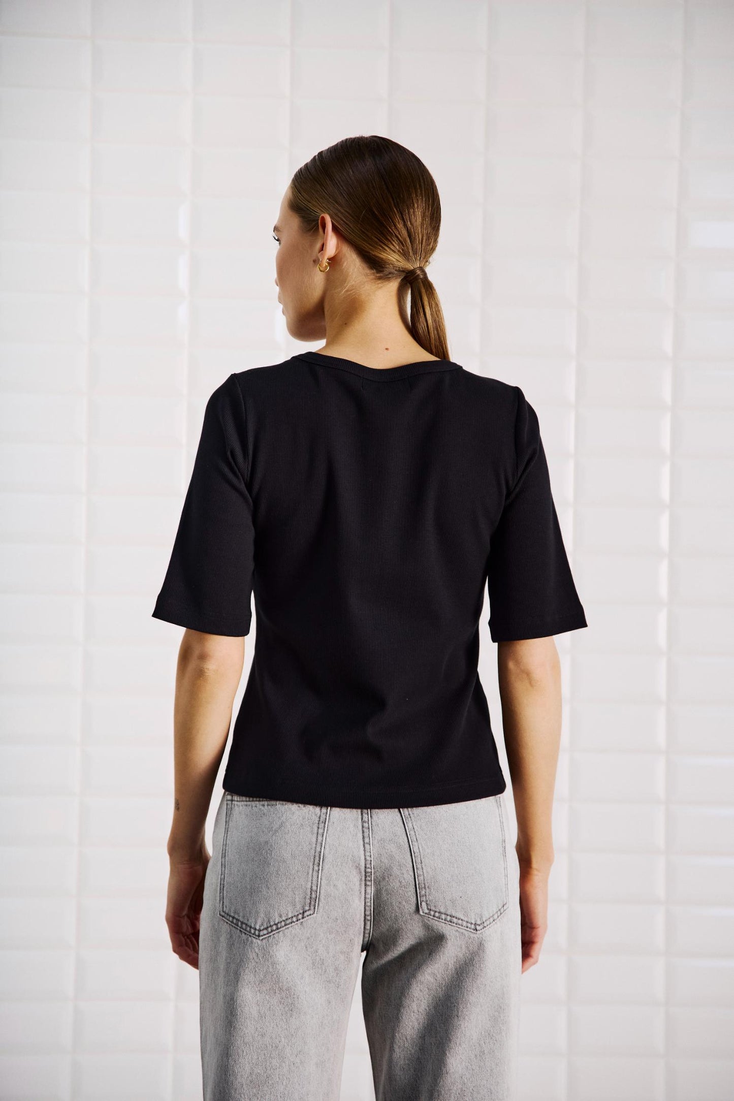 155588 | WithBlack - Lullu Sort