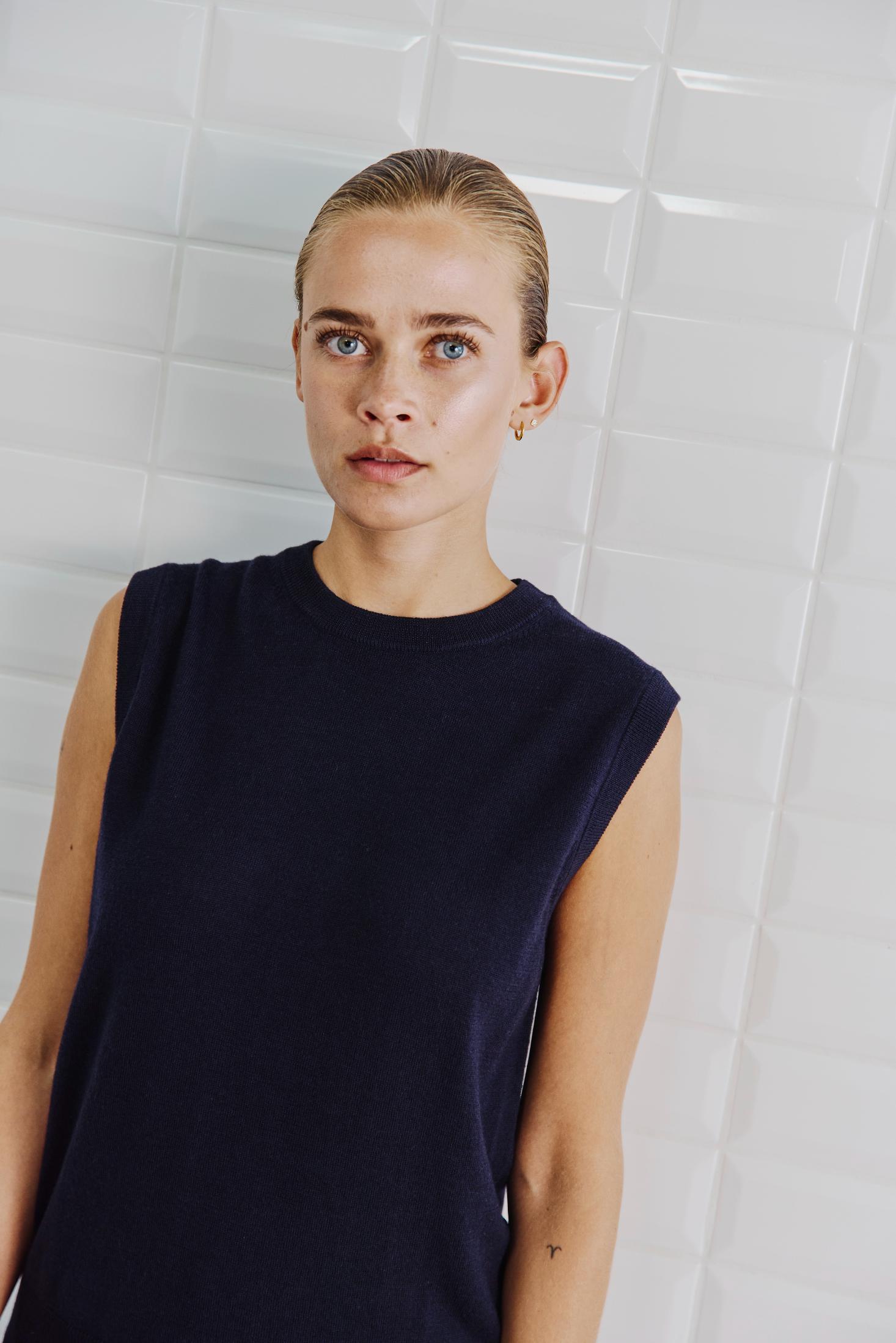 154513 | WithBlack - Miles Mørkeblå