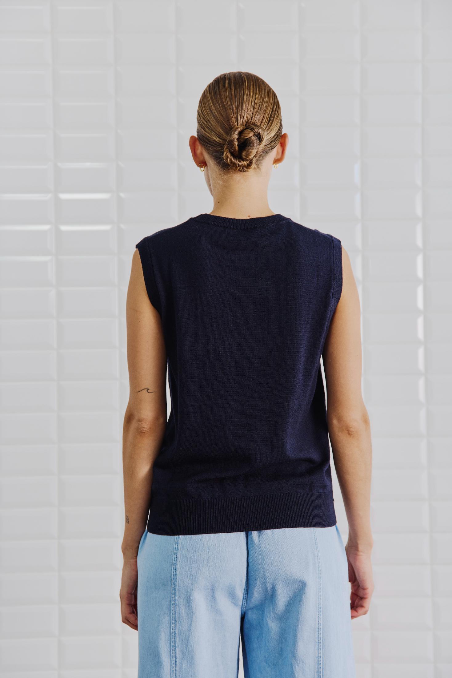 154513 | WithBlack - Miles Mørkeblå