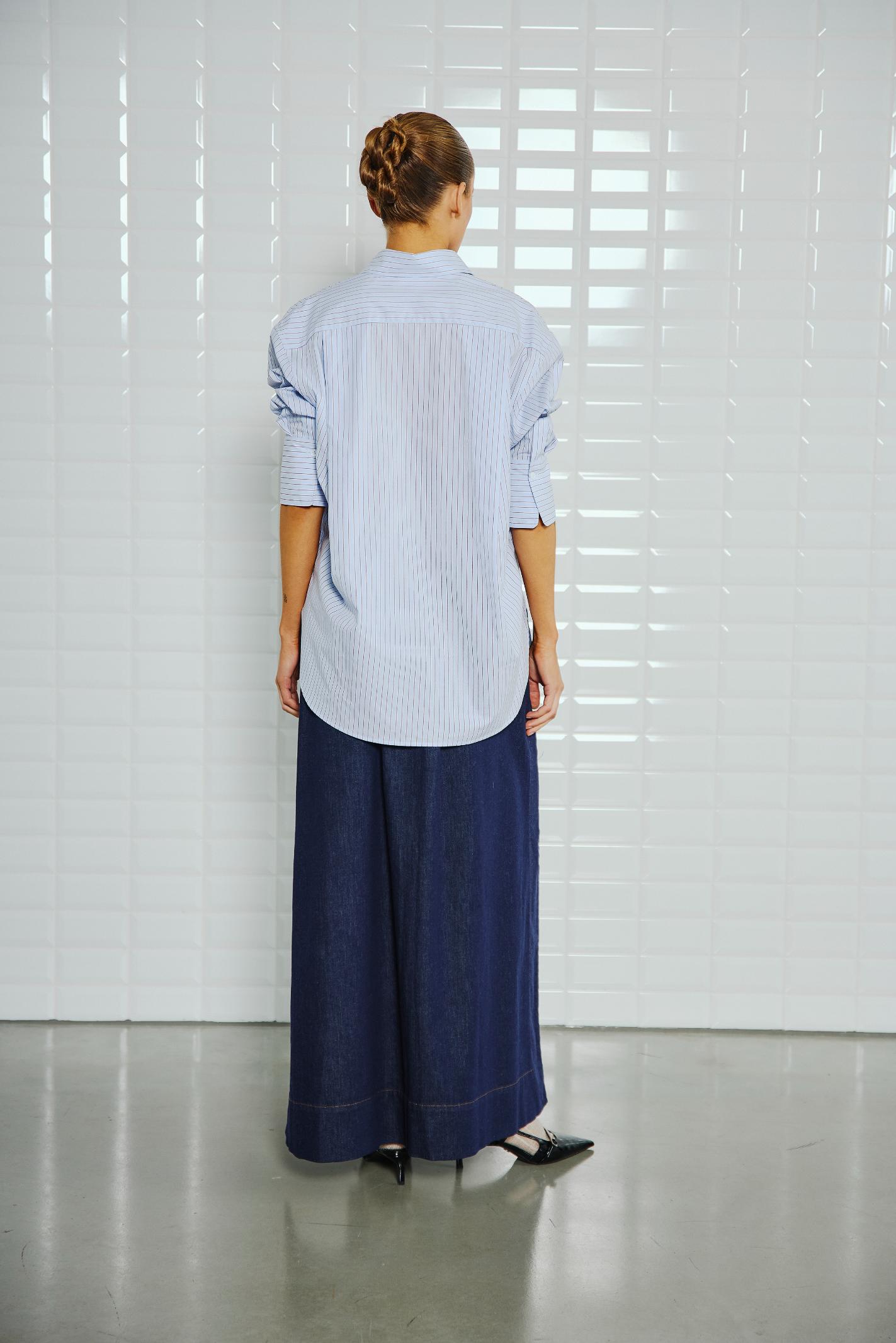 152218 | WithBlack - Noa Stribet