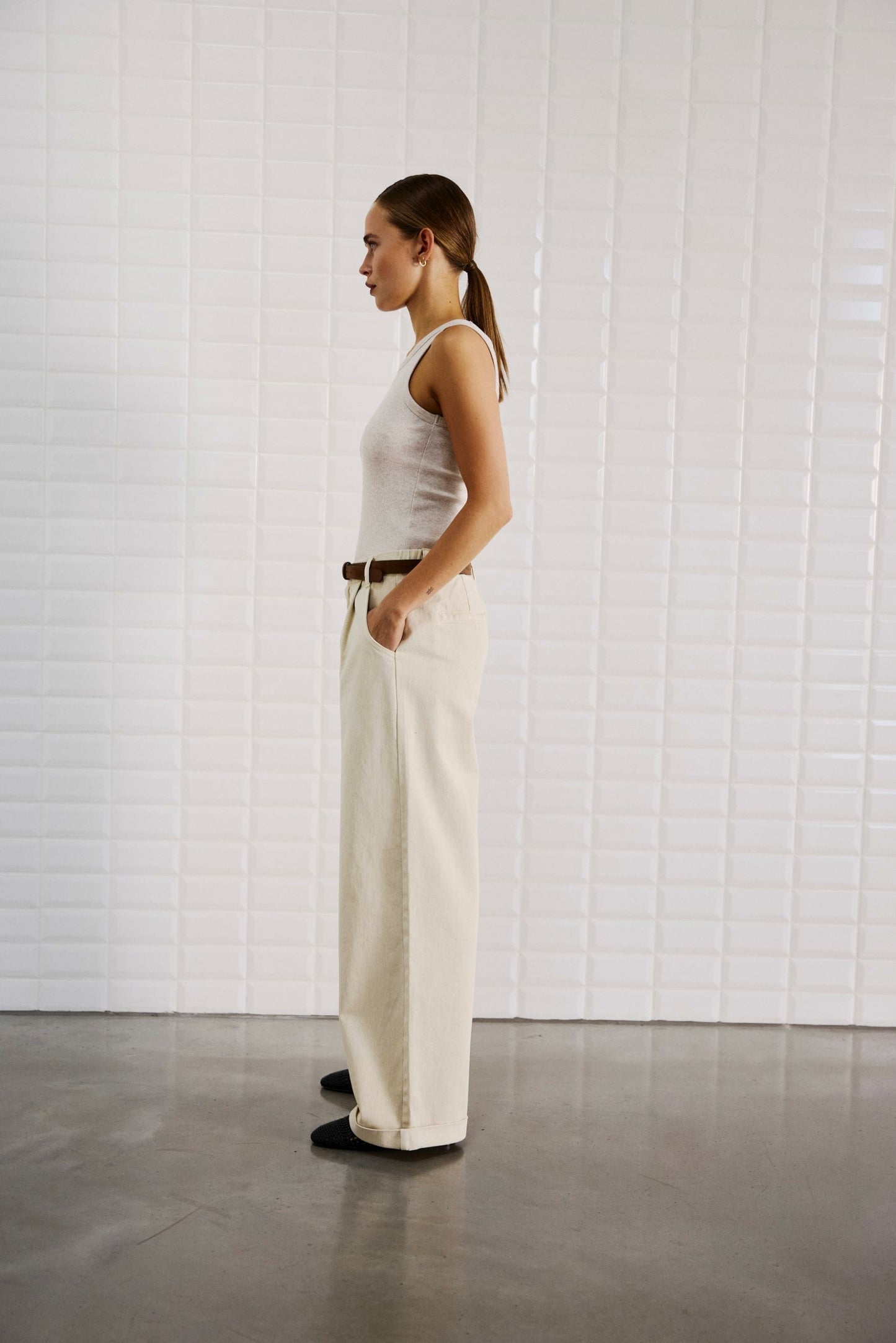 153535 | WithBlack - Steffi Off white