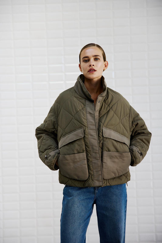  i Army grøn fra WithBlack