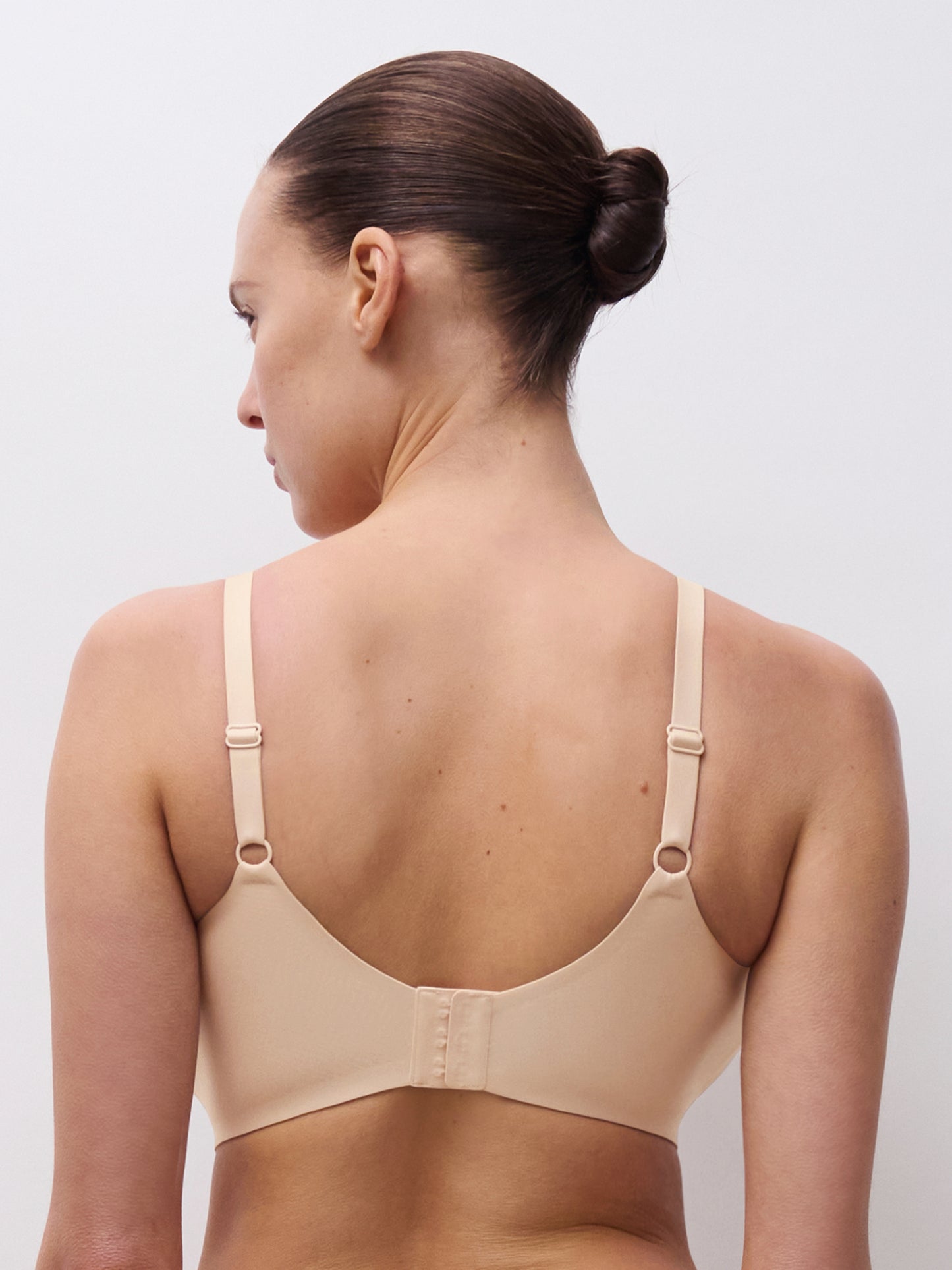 155791 | Chantelle Seamless - Soft Stretch Power Pudder