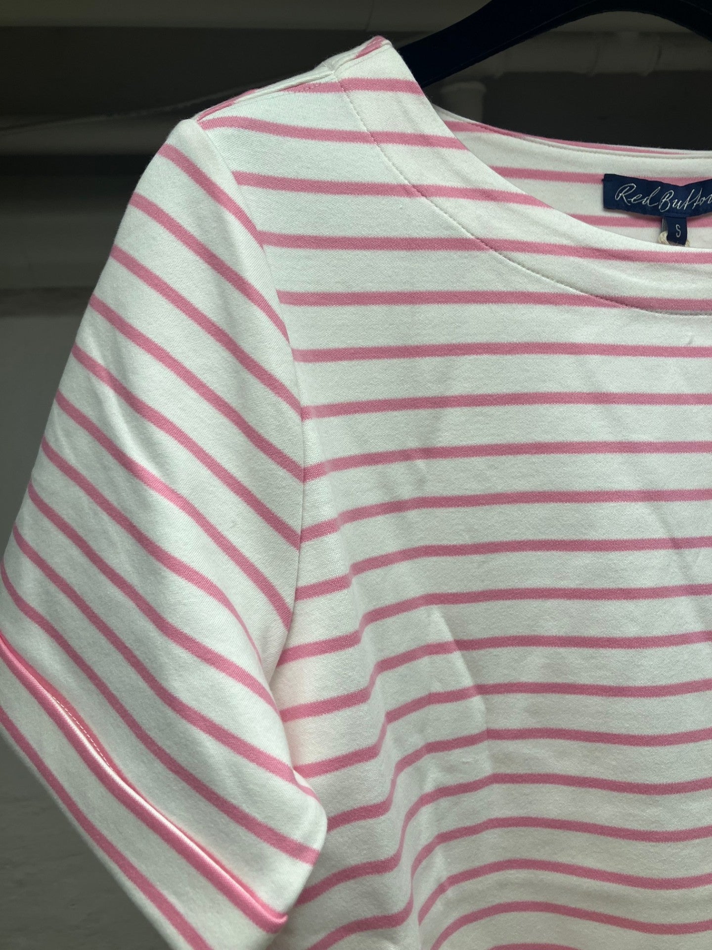 153817 | Red Button - Terry Pink