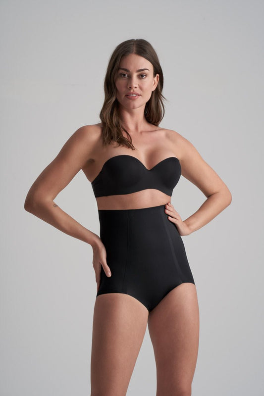 Shapewear i Sort fra BYE BRA